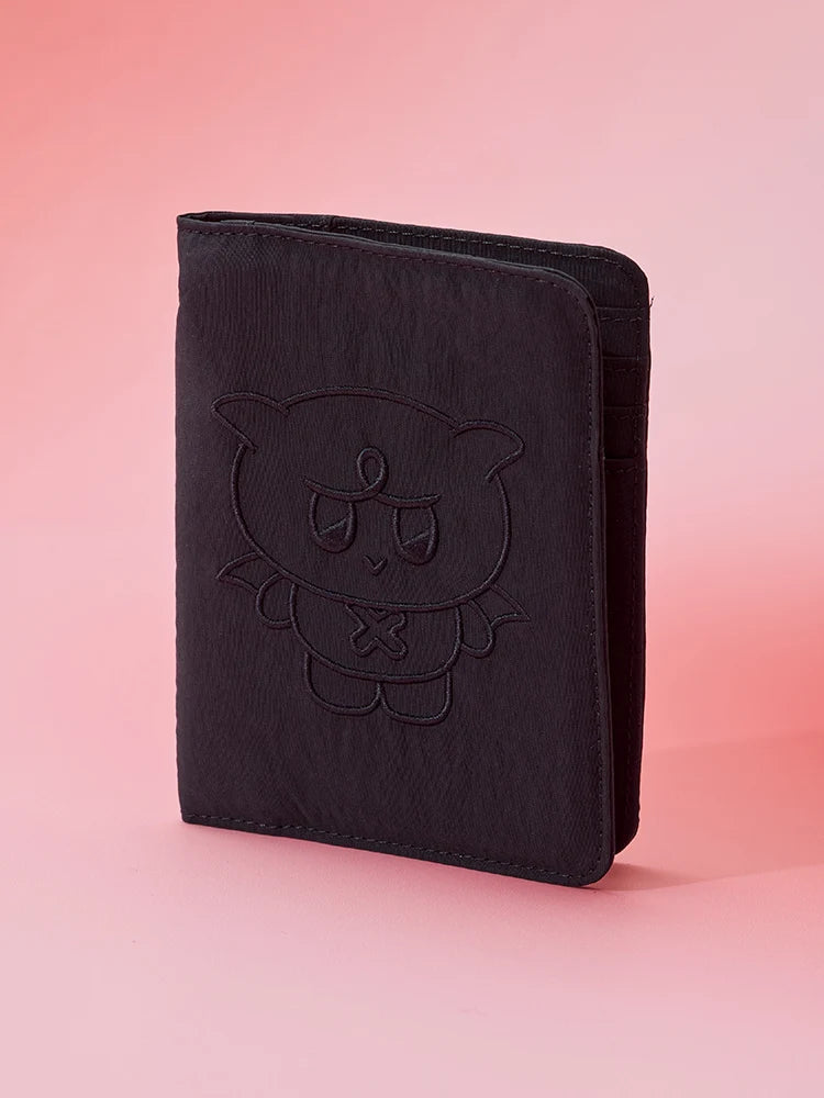ATEEZ - MIGHTEEZ - [ROCK THE STAGE] PASSPORT CASE (8 VERSIONS)