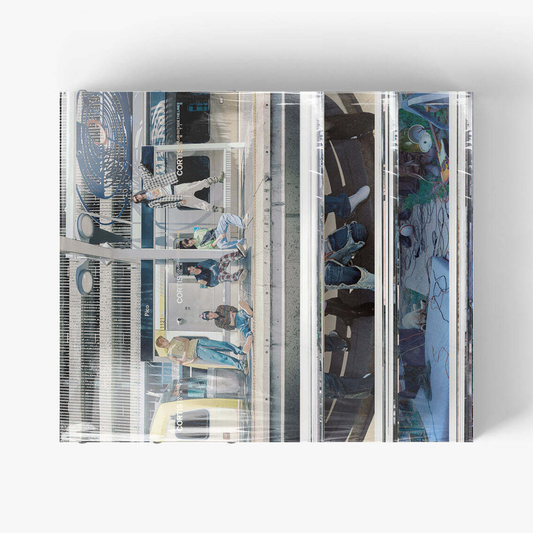 CORTIS - THE 1ST EP [COLOR OUTSIDE THE LINES] (3 VERSIONS) - LightUpK