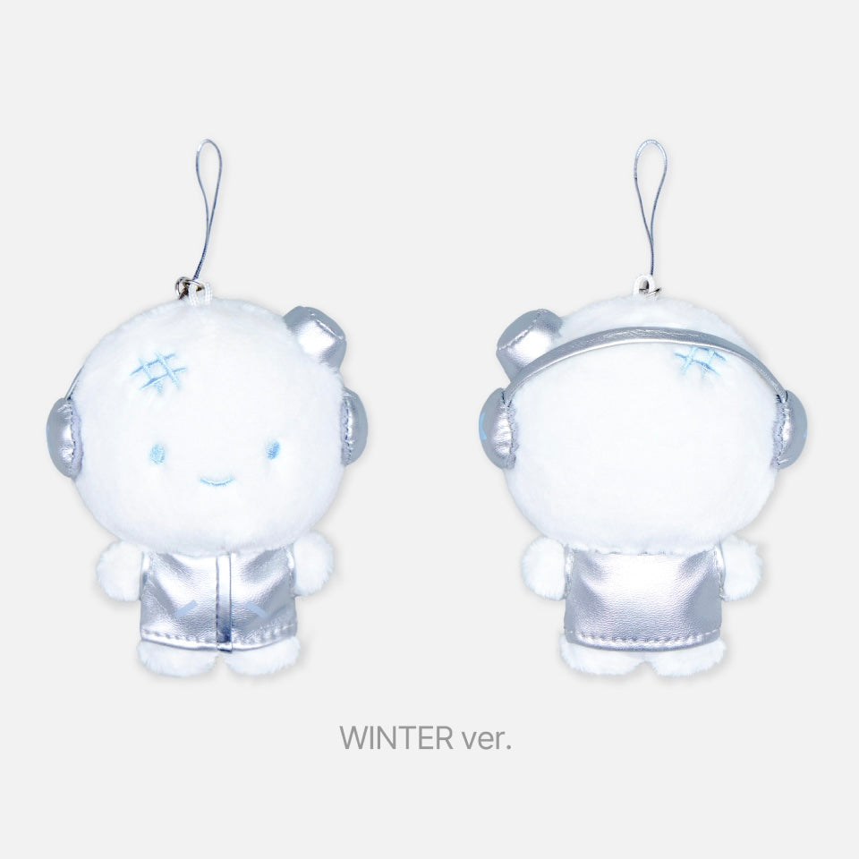 (PRE-ORDER) AESPA - 2025-26 AESPA LIVE TOUR [SYNK : AEXIS LINE] : FANLIGHT DOLL KEY RING (SILVER VER.) (4 VERSIONS) - LightUpK