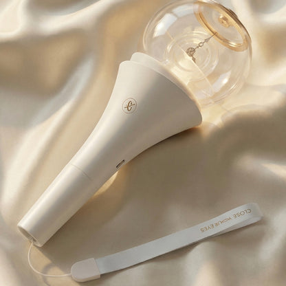 (PRE-ORDER) CLOSE YOUR EYES - OFFICIAL LIGHTSTICK - LightUpK