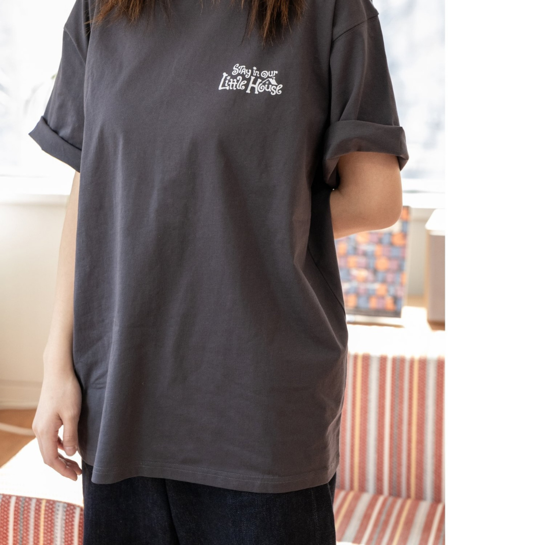 (PRE-ORDER) STRAY KIDS - T-SHIRT - STAY IN OUR LITTLE HOUSE - LightUpK