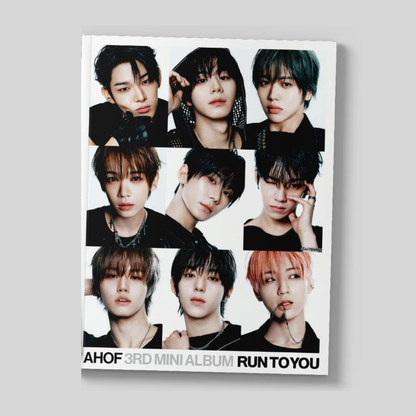(PRÉCOMMANDE) AHOF - 3ÈME MINI ALBUM [RUN TO YOU] (VERSION PHOTOCARD) (2 VERSIONS) ALÉATOIRE