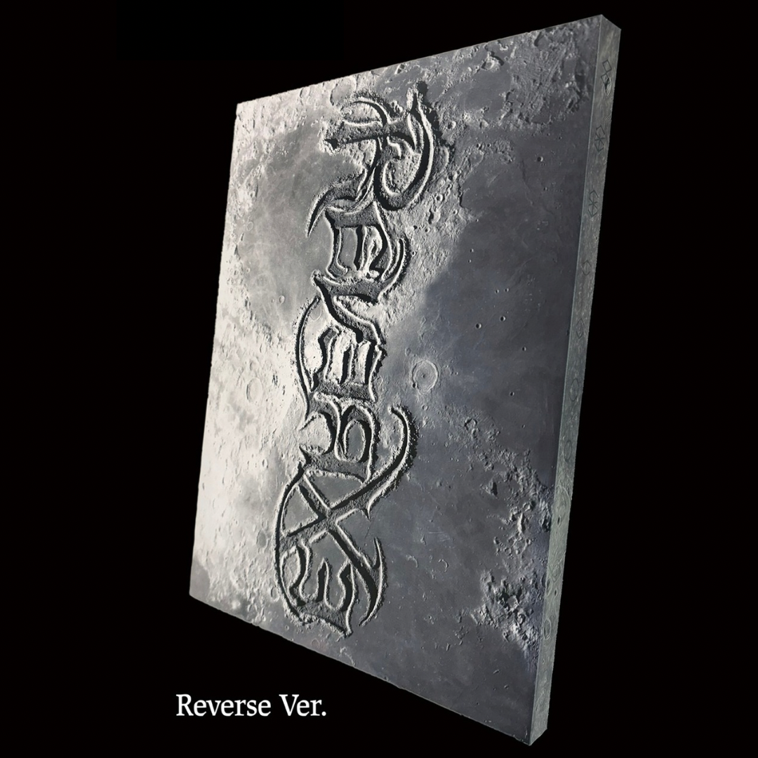 EXO - 8TH FULL ALBUM [REVERXE] (PHOTOBOOK VER.) (2 VERSIONS) - LightUpK