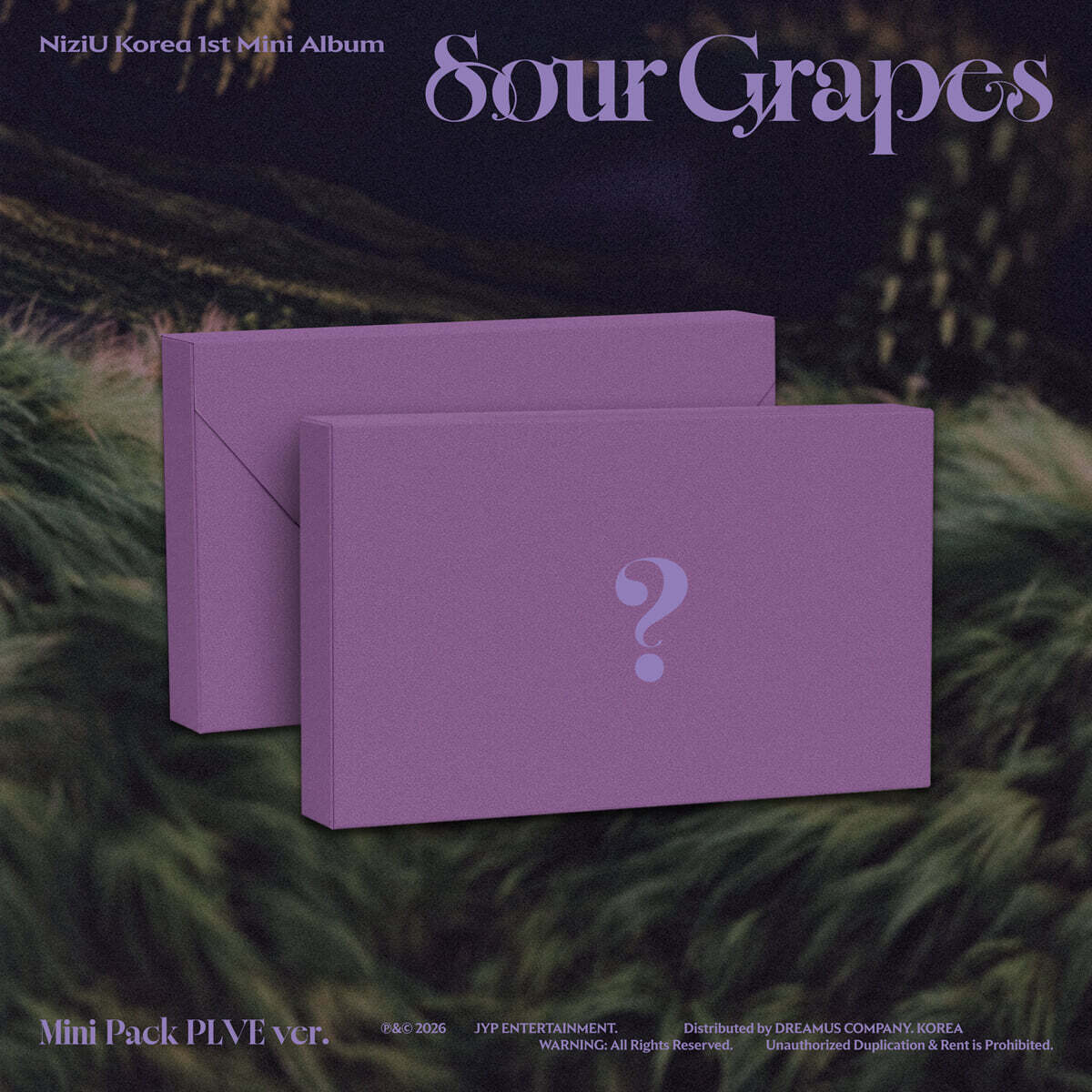 (PRE-ORDER) NIZIU - 1ST MINI ALBUM [SOUR GRAPES] MINI PACK PLVE VER.