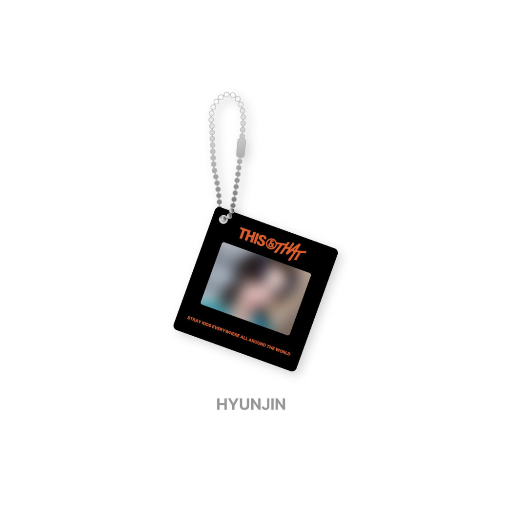 (PRE-ORDER) STRAY KIDS - PHOTO KEYRING - THIS & THAT MD (8 VERSIONS)