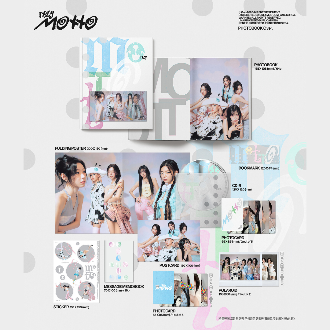 (PRE-ORDER) ITZY - [MOTTO] PHOTOBOOK VER. (3 VERSIONS) RANDOM - LightUpK