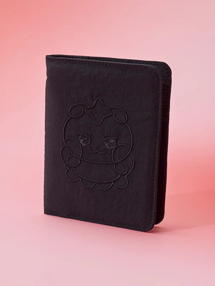 ATEEZ - MIGHTEEZ - [ROCK THE STAGE] PASSPORT CASE (8 VERSIONS)