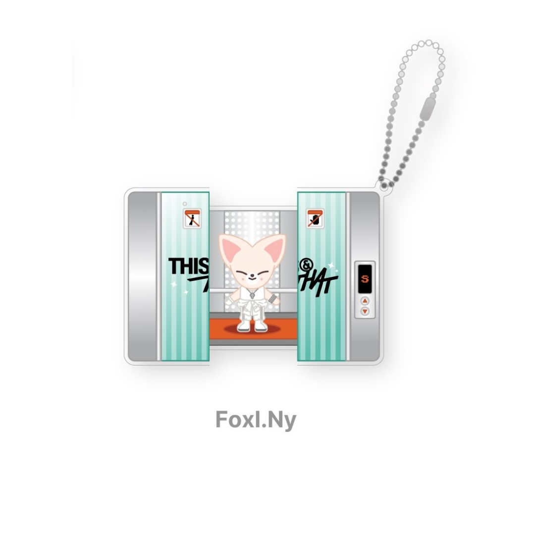 (PRE-ORDER) STRAY KIDS - SKZOO CAPSULE ACRYLIC KEYRING - THIS & THAT MD (8 VERSIONS)
