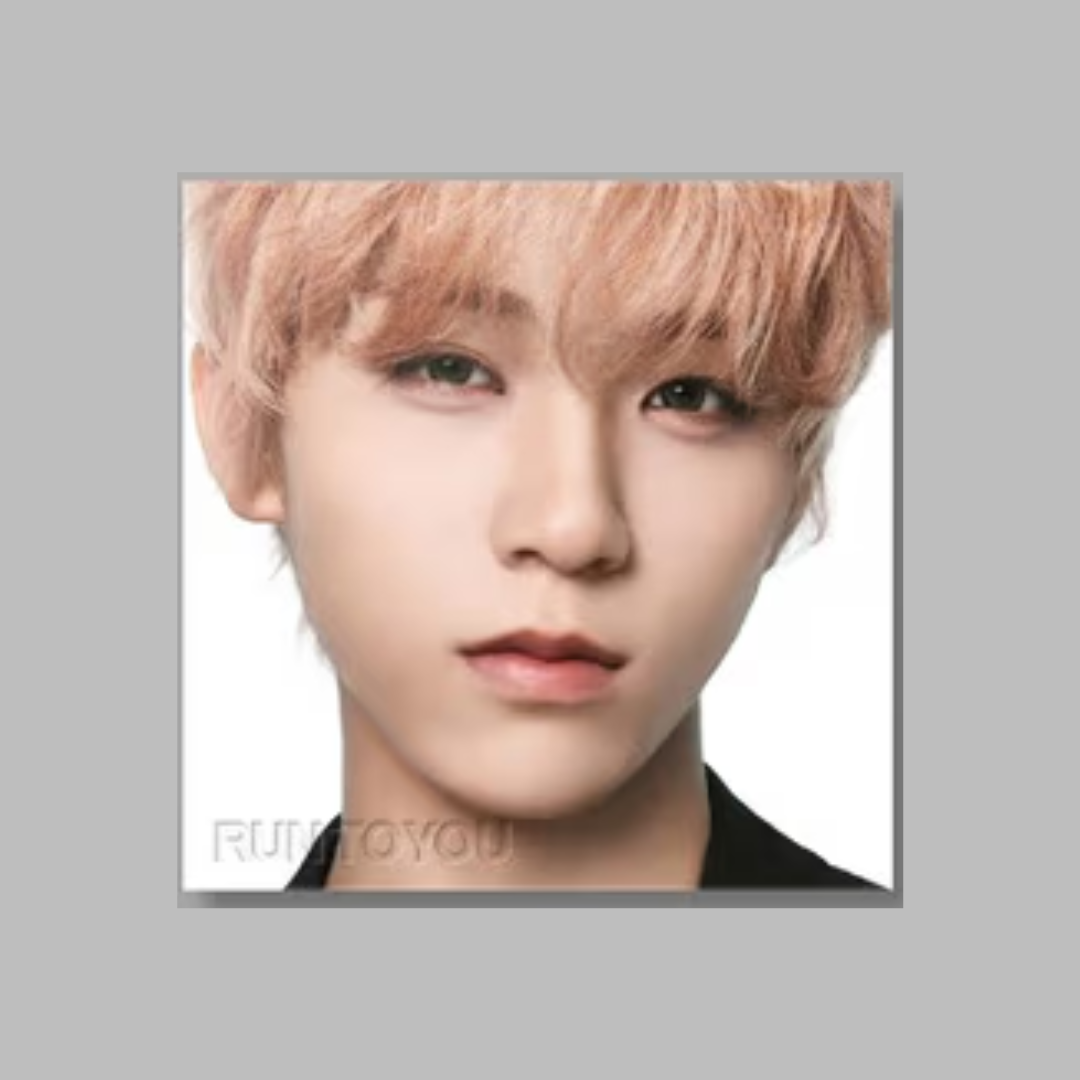 (PRE-ORDER) AHOF - 3RD MINI ALBUM [RUN TO YOU] (DIGIPACK VER.) (10 VERSIONS) RANDOM