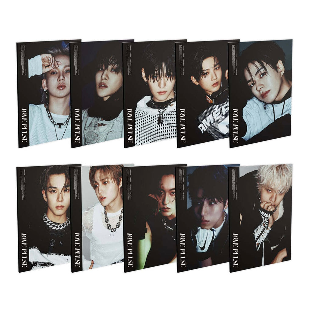 (PRE-ORDER) TREASURE - 3RD MINI ALBUM [LOVE PULSE] SPORTY VER (10 VERSIONS) RANDOM - LightUpK