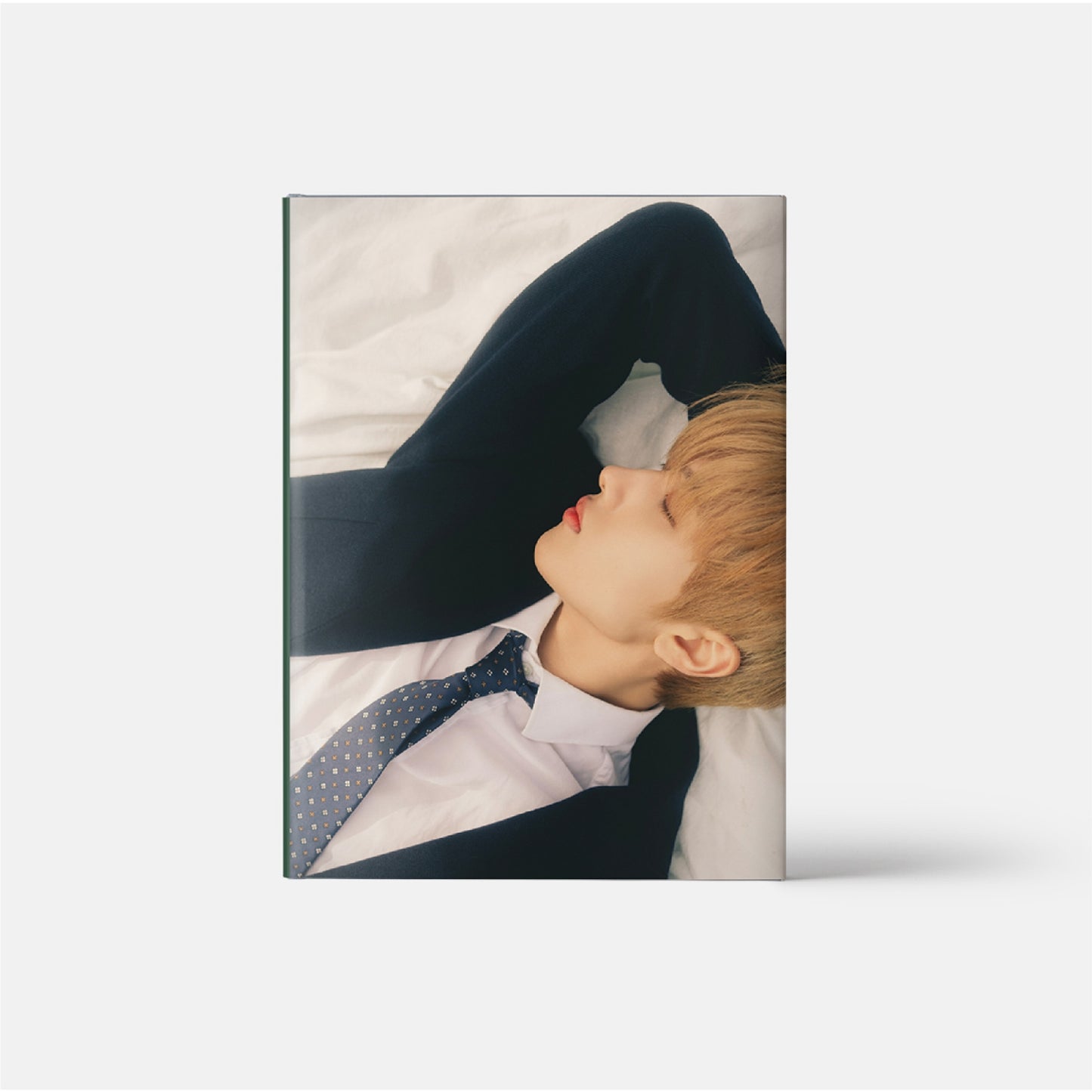 (PRE-ORDER) NCT DREAM - PHOTO BOOK [ENDLESS DREAM] (7 VERSIONS)