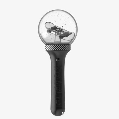 kickflip 公式ペンライト 新品・未開封 KICKFLIP ペンライト ペンラ lightstick 新品未開封 トレカ - メルカリ