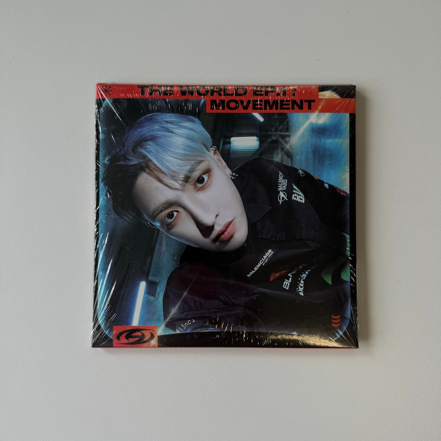 ATEEZ - THE WORLD EP.1 : MOVEMENT (Digipack Ver.) (8 VERSIONS)