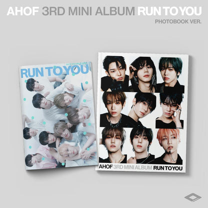 (PRÉCOMMANDE) AHOF - 3ÈME MINI ALBUM [RUN TO YOU] (VERSION PHOTOCARD) (2 VERSIONS) ALÉATOIRE