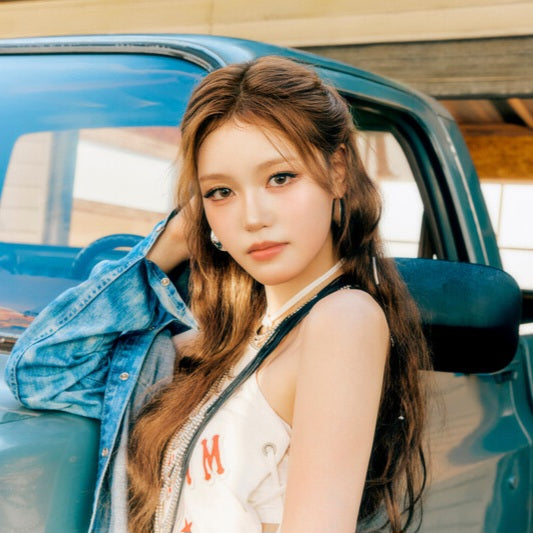 IZNA - 2ND MINI ALBUM [NOT JUST PRETTY] NFC_NEMO VER. (6 VERSIONS) - LightUpK