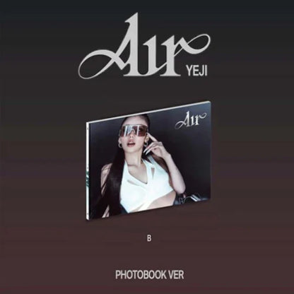 YEJI (ITZY) - [AIR] PHOTOBOOK VER. (2 VERSIONS) - LightUpK