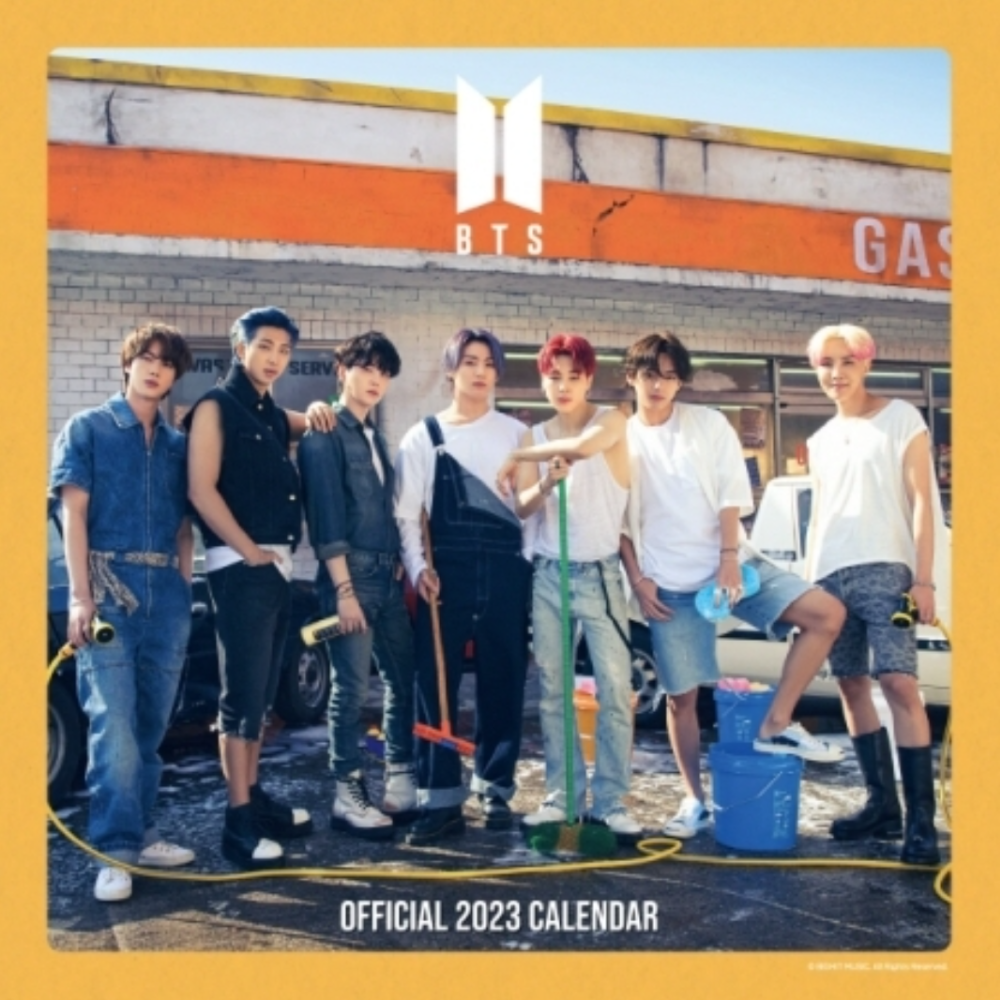 BTS - OFFICIAL BTS 2023 CALENDAR (MONTH TO VIEW SQUARE WALL CALENDAR) LIMITED EDITION